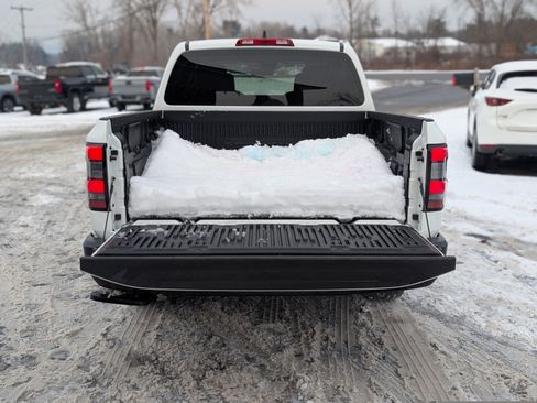 Used 2023 Nissan Frontier S w/ Technology Package image 33
