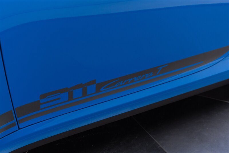 Used 2023 Porsche 911 Carrera T RWD image 32