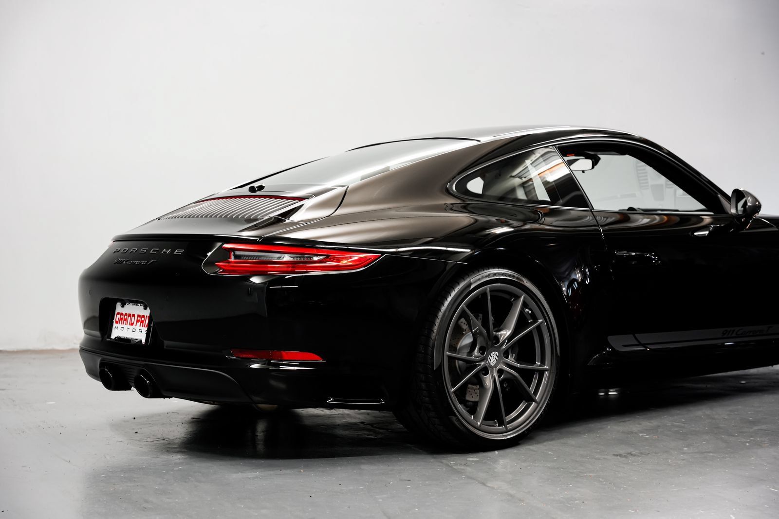Used 2019 Porsche 911 Carrera T RWD image 35