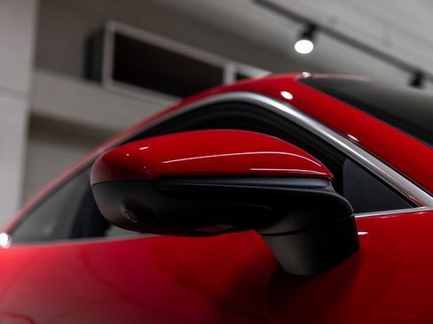 Used 2025 Porsche 911 Carrera image 15