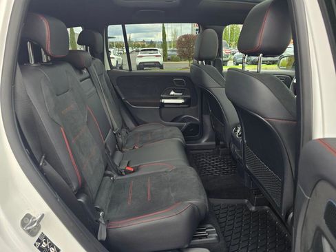 Used 2023 Mercedes-Benz GLB 250 4MATIC w/ AMG Line image 25