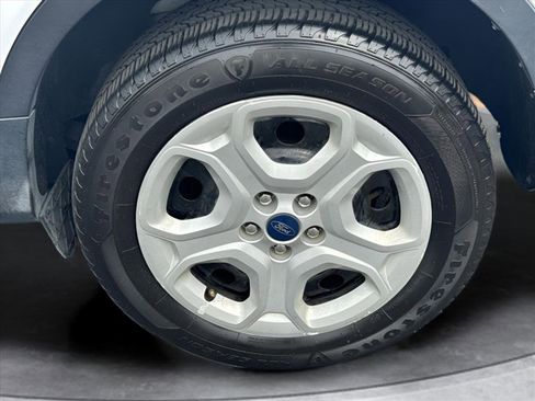 Used 2019 Ford Escape S image 34