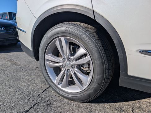 Used 2023 Acura MDX SH-AWD image 10