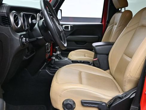 Used 2019 Jeep Wrangler Unlimited Rubicon AWD/4WD image 23