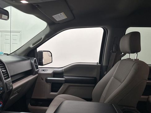 Used 2018 Ford F150 XLT w/ Equipment Group 302A Luxury RWD image 31