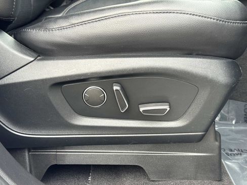 Used 2020 Ford Explorer Limited image 27