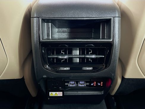 Used 2022 Jeep Grand Cherokee Limited 4xe w/ MOPAR Finishing Package AWD/4WD image 29