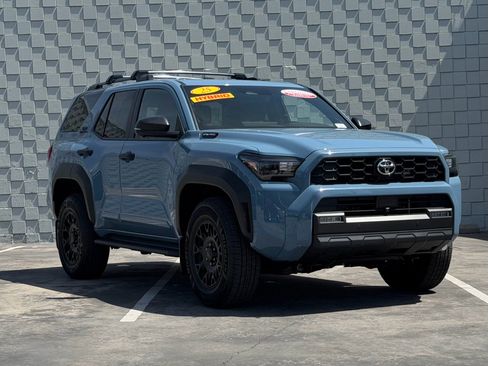 Certified 2025 Toyota 4Runner TRD Off-Road Premium w/ Tow Technology Package image 4