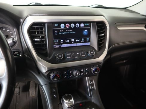 Used 2017 GMC Acadia SLT image 5