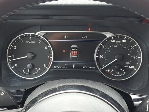 Used 2025 Nissan Pathfinder SL AWD/4WD image 20