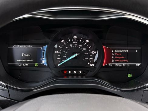 Used 2019 Ford Fusion SE FWD image 27