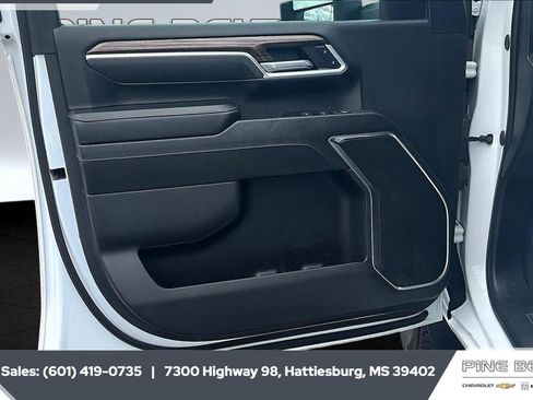 Used 2025 Chevrolet Silverado 3500 LT w/ Safety Package AWD/4WD image 18