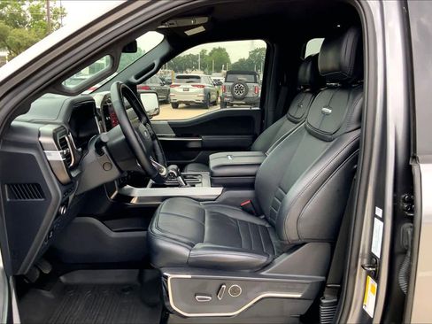 Used 2024 Ford F150 Platinum w/ FX4 Off-Road Package AWD/4WD image 8