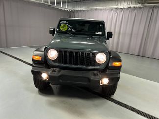 Used 2024 Jeep Wrangler Unlimited Sport AWD/4WD video 2