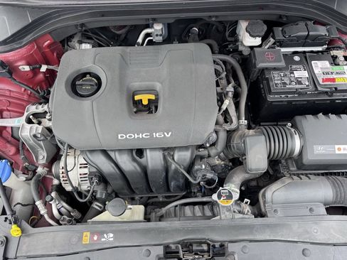 Used 2017 Hyundai Elantra Limited w/ Limited Tech Package 04 image 35