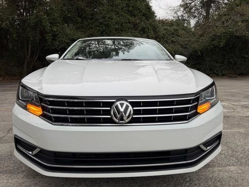 Used 2017 Volkswagen Passat 1.8T S image 14