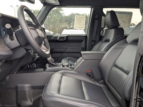 New 2025 Ford Bronco Badlands image 20