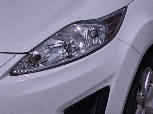 Used 2013 Ford Fiesta SE FWD image 11