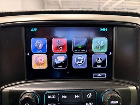 Used 2018 Chevrolet Silverado 1500 LT w/ All Star Edition image 36