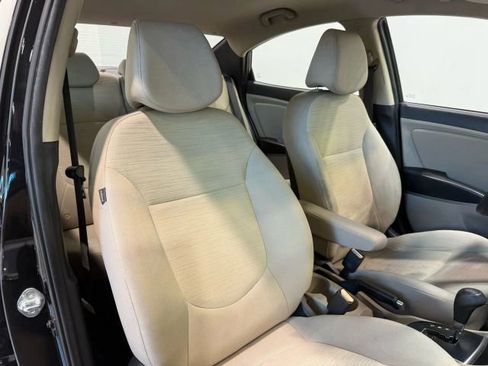 Used 2016 Hyundai Accent SE image 22