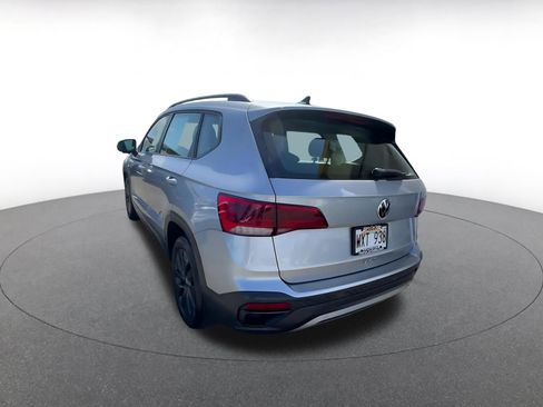 Used 2024 Volkswagen Taos S FWD image 11