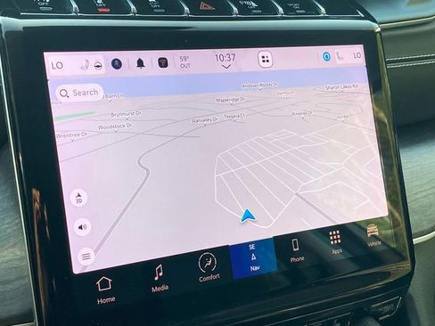 Used 2023 Jeep Grand Cherokee L Limited image 26