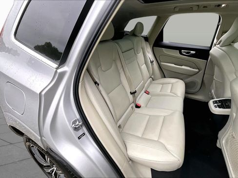 Used 2019 Volvo XC60 T5 Inscription AWD/4WD image 21