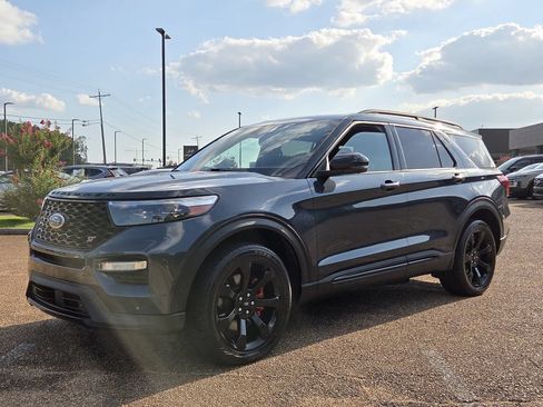 Used 2022 Ford Explorer ST w/ Equipment Group 401A AWD/4WD image 7
