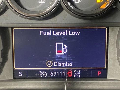 Used 2021 Chevrolet Tahoe LT image 17