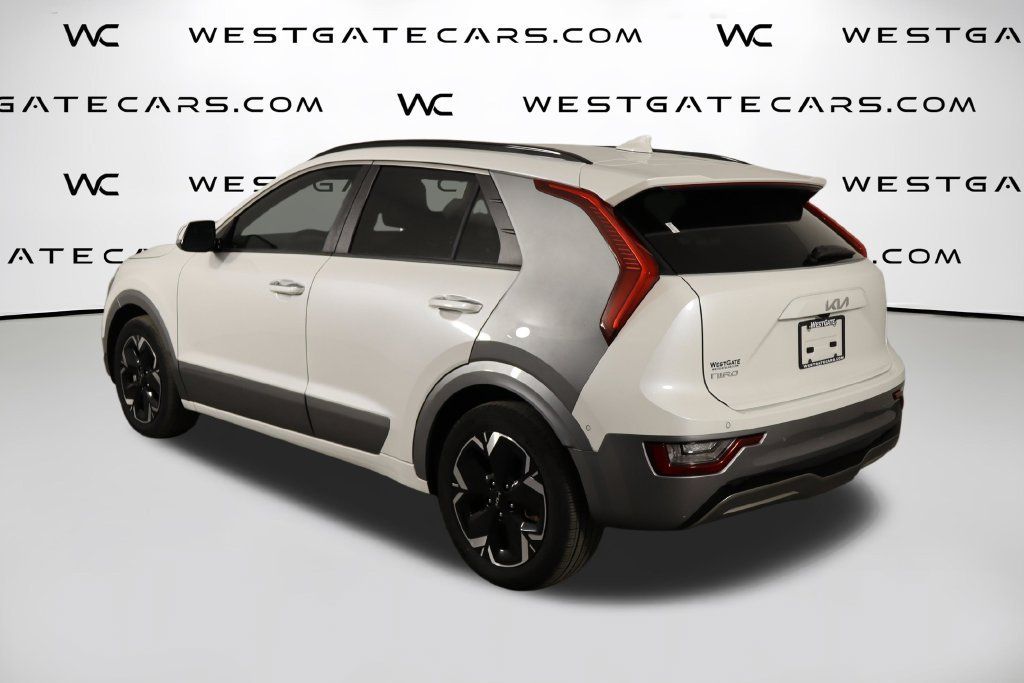 Used 2023 Kia Niro Wave w/ Wave Preserve Package FWD image 47