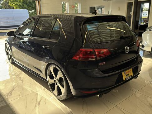 Used 2017 Volkswagen GTI S FWD image 6