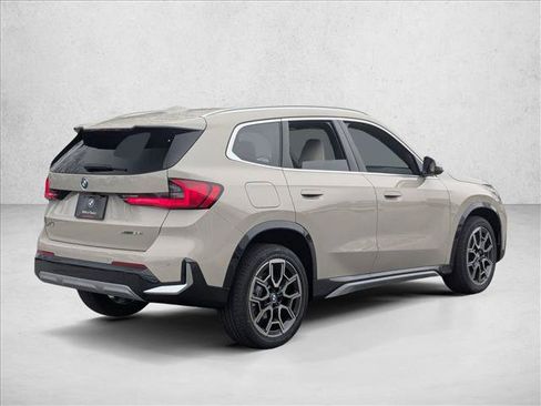Used 2026 BMW X1 xDrive28i w/ Convenience Package AWD/4WD image 2