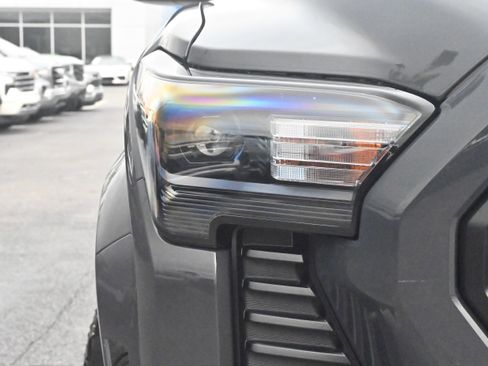 Used 2025 Toyota Tacoma SR5 image 25