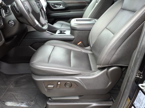 Certified 2022 Chevrolet Tahoe Z71 w/ Luxury Package image 15