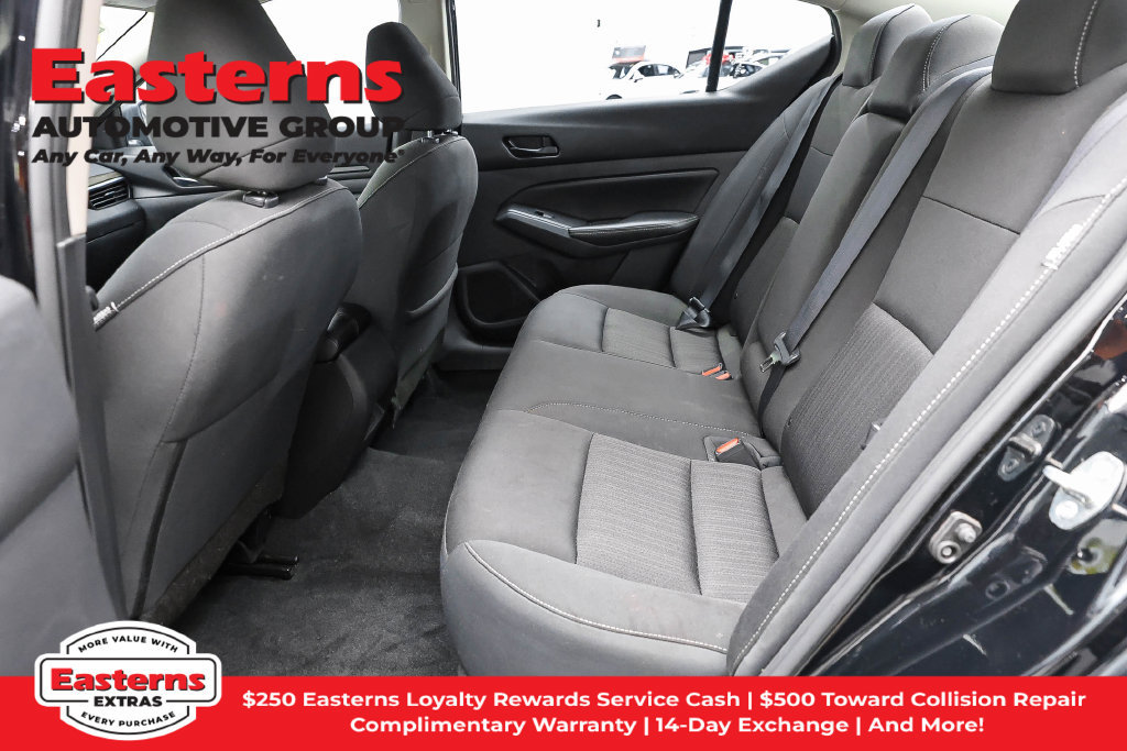 Used 2024 Nissan Altima 2.5 SV FWD image 22