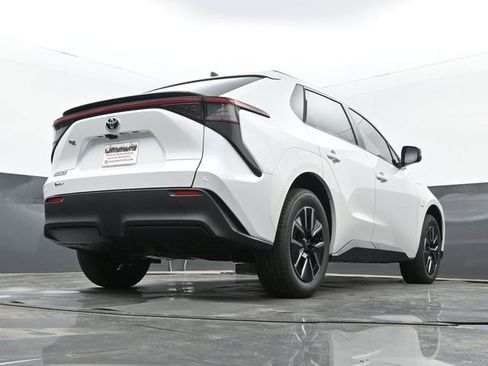 New 2026 Toyota bZ FWD image 25