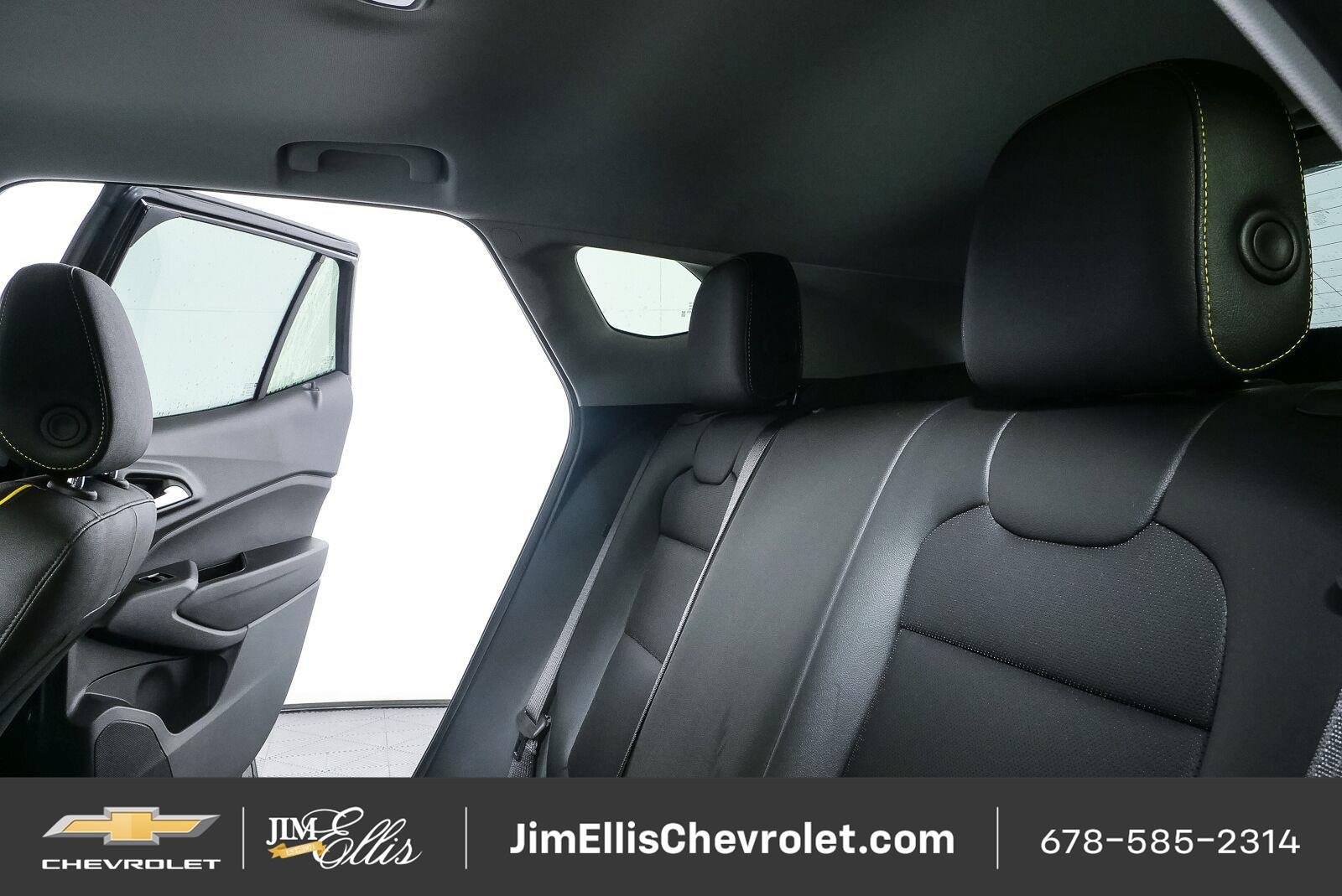 Used 2026 Chevrolet Trax ACTIV w/ Sunroof Package FWD image 20