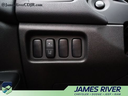 Used 2025 Mitsubishi Outlander Sport SE AWD/4WD image 31