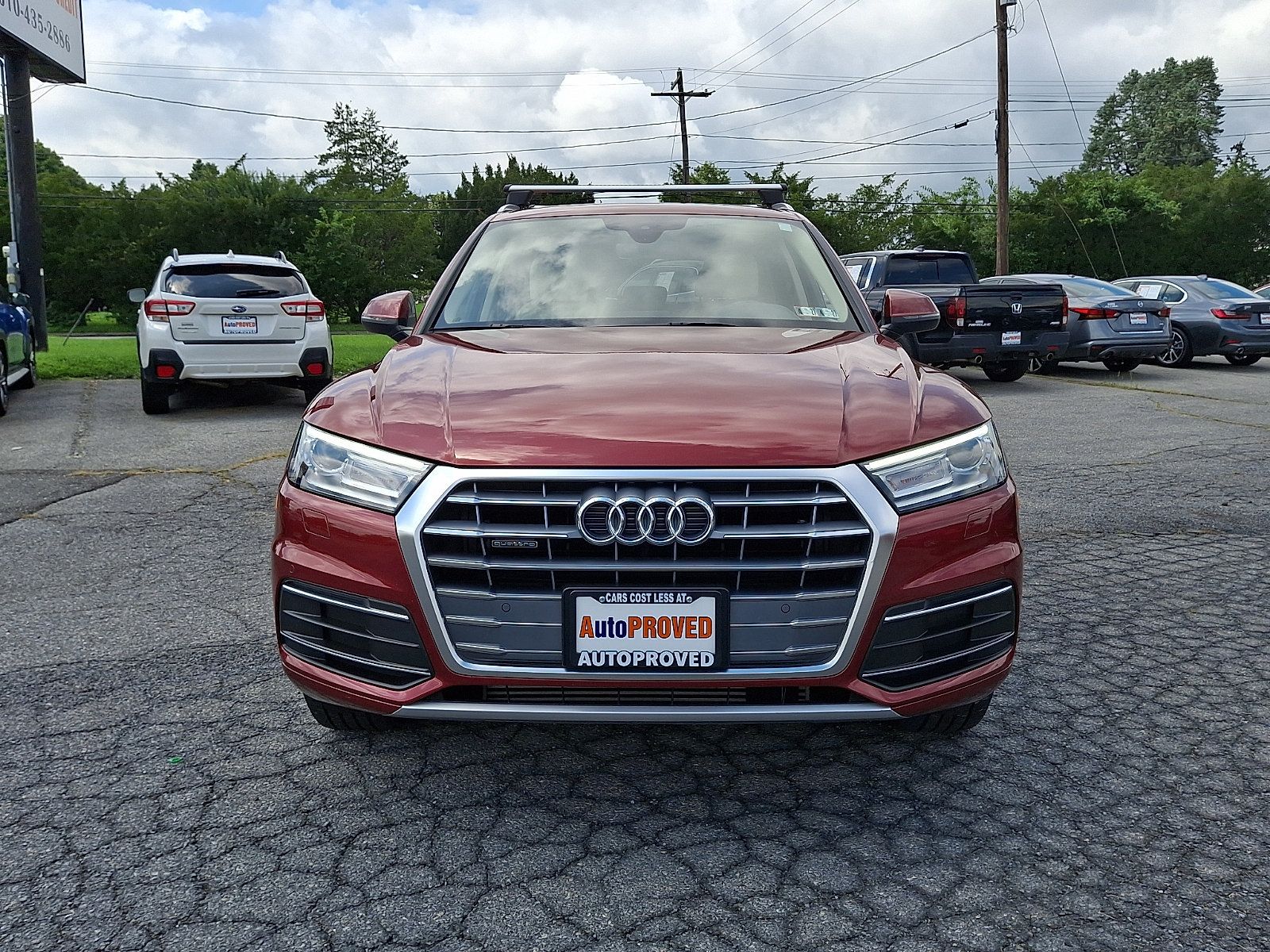 Used 2020 Audi Q5 2.0T Premium w/ Convenience Package AWD/4WD image 2