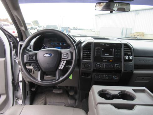 Used 2019 Ford F250 XL w/ XL Value Package image 16