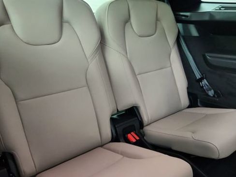 Used 2027 Volvo XC90 B6 Plus AWD/4WD image 35