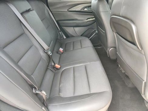 Used 2022 Chevrolet TrailBlazer RS FWD image 31