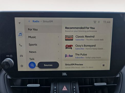 Used 2023 Toyota RAV4 XLE Premium AWD/4WD image 17