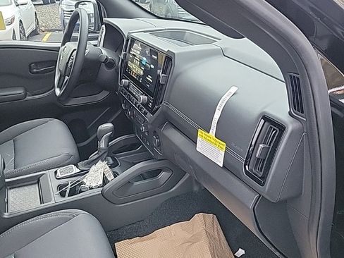 Used 2026 Nissan Frontier SV w/ Tow Package image 27