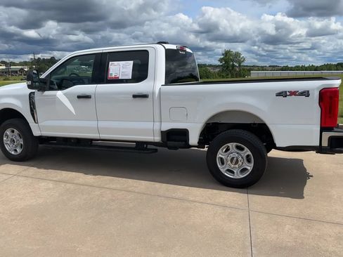 Used 2026 Ford F250 XLT AWD/4WD image 6