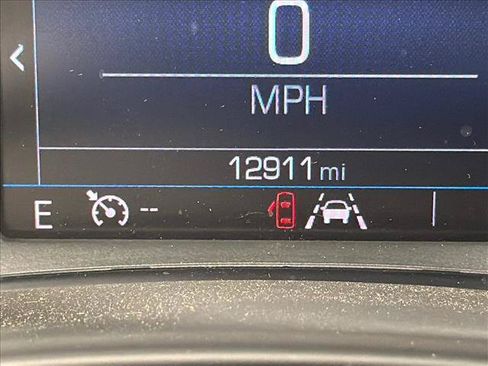 Used 2022 GMC Terrain SLE w/ Driver Convenience Package FWD image 27