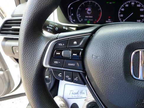 Used 2020 Honda Accord LX image 23