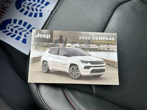 Used 2022 Jeep Compass Trailhawk w/ Trailhawk Elite Group AWD/4WD image 31