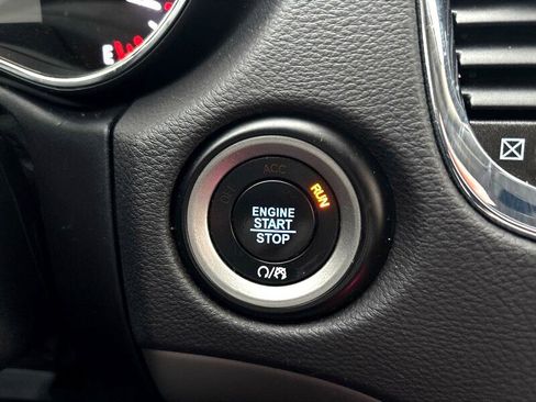 Used 2018 Dodge Durango SXT w/ Quick Order Package 2BB image 19