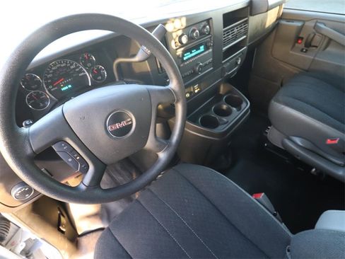 Used 2024 GMC Savana 2500 w/ Driver Convenience Package image 6